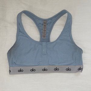 Alo yoga lounge bra